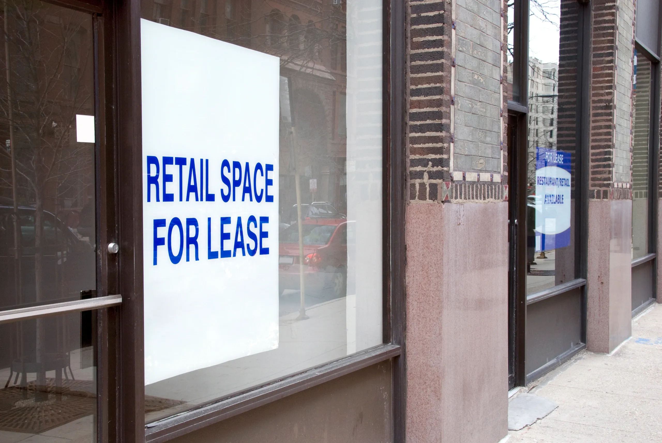 retail space leasing